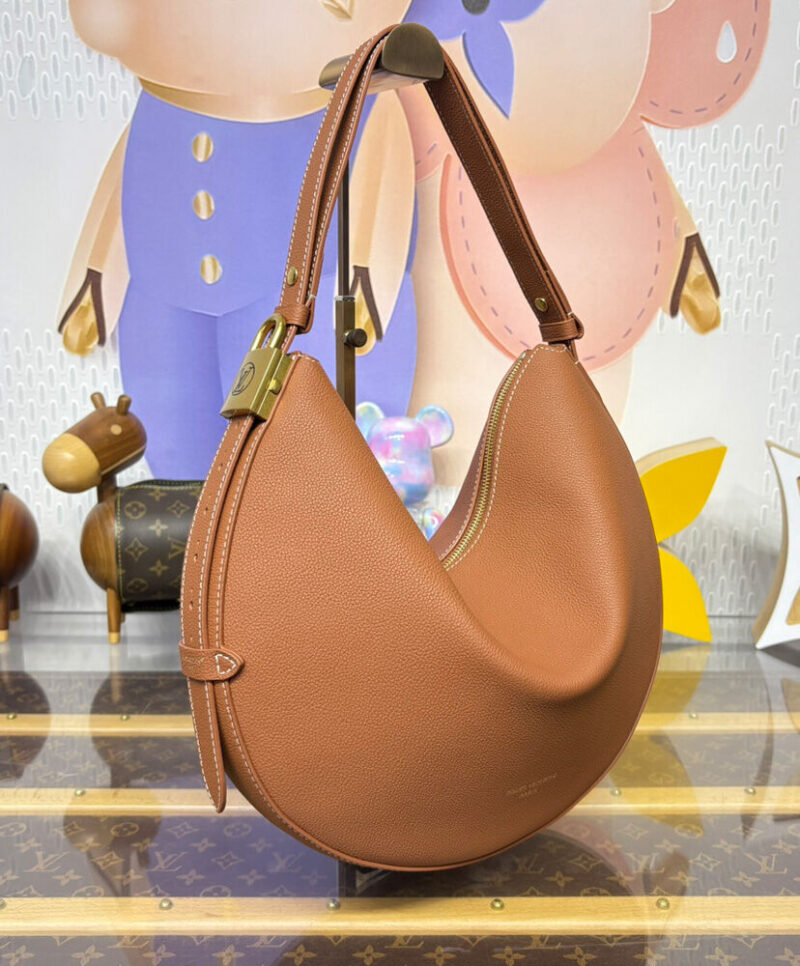 Louis Vuitton Low Key Cookie MM M14417 M14642